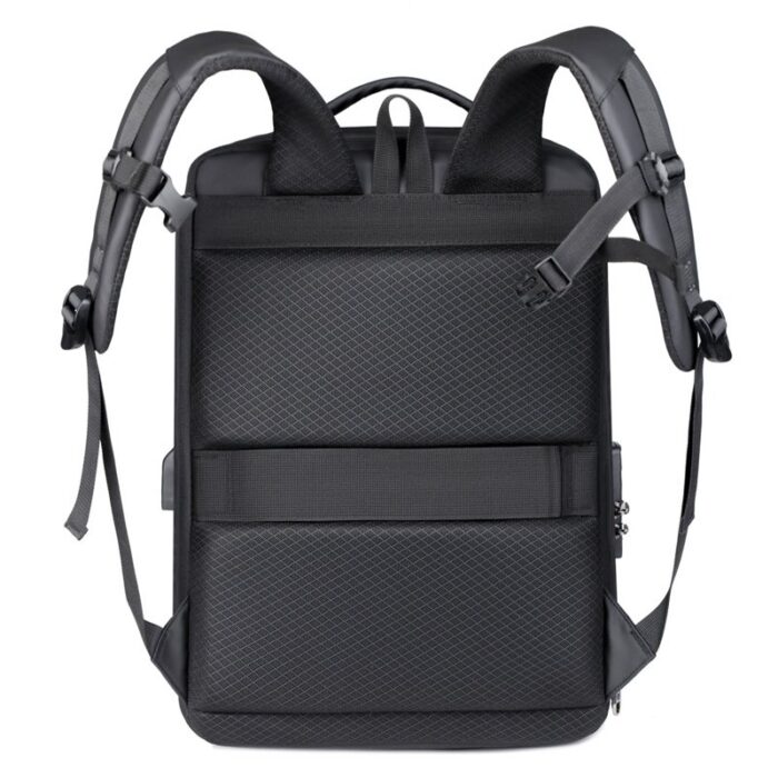 IMG_1893.jpg IMG_1893.jpg